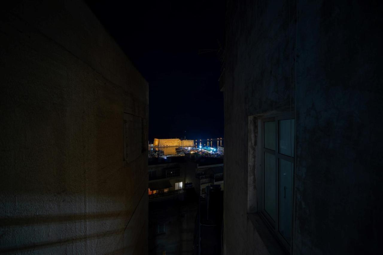 Penthouse Apartment In Downtown With Seaview Heraklion  Bagian luar foto